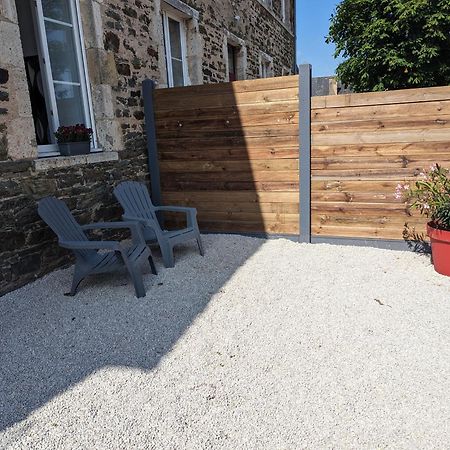 Appartement Le Vulcain à Le Hommet-d'Arthenay Extérieur photo